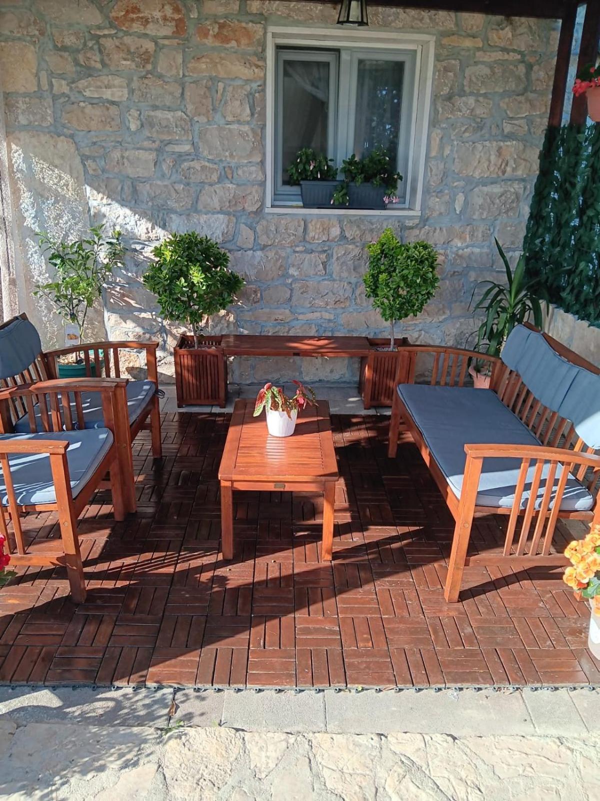Villa Kuca Za Odmor Delfina à Slivnica Extérieur photo
